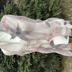 foulard de soie et feutre de laine mérino gris