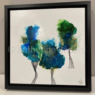 Trios d'arbres vaporeux