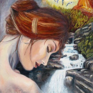 Femme aux cheveux bruns près d'une rivière avec oiseaux en vol.