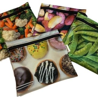 Poches de rangement pour aliments avec motifs de légumes et desserts.