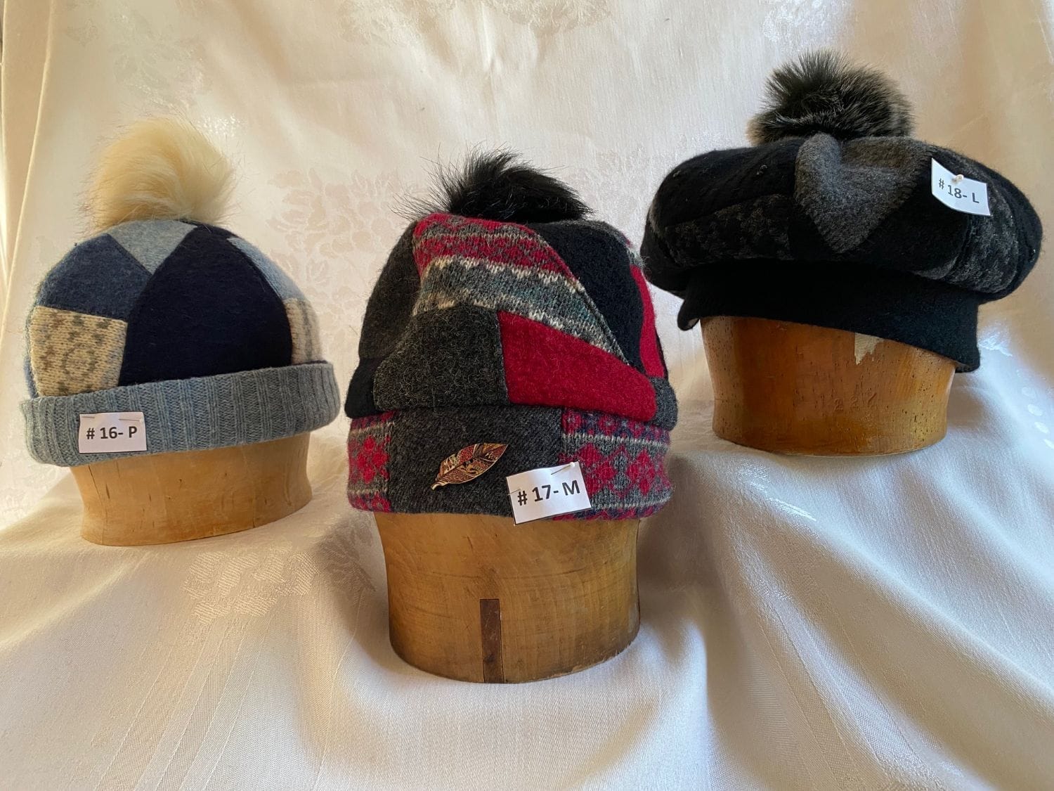 Bonnets avec pompon